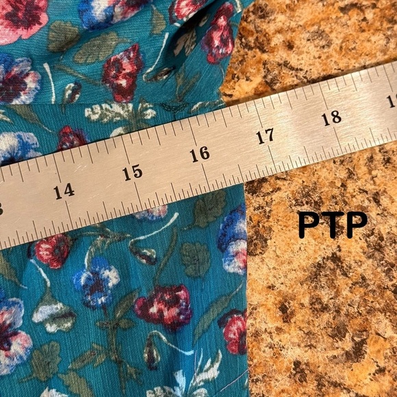 Francesca's Collections Green Boho Cottage Dress Size Small No Stretch Midi Zip - Picture 13 of 15